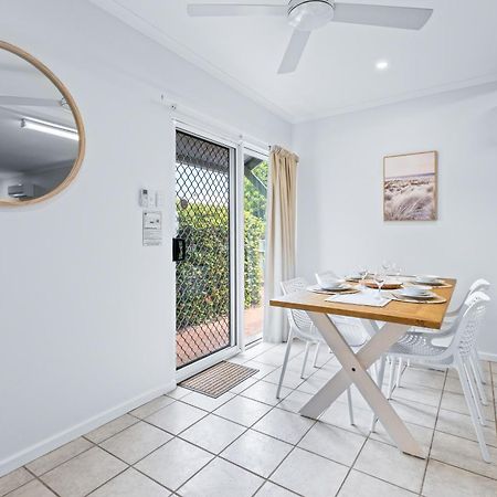 Cable Beachside Villas Μπρουμ Εξωτερικό φωτογραφία