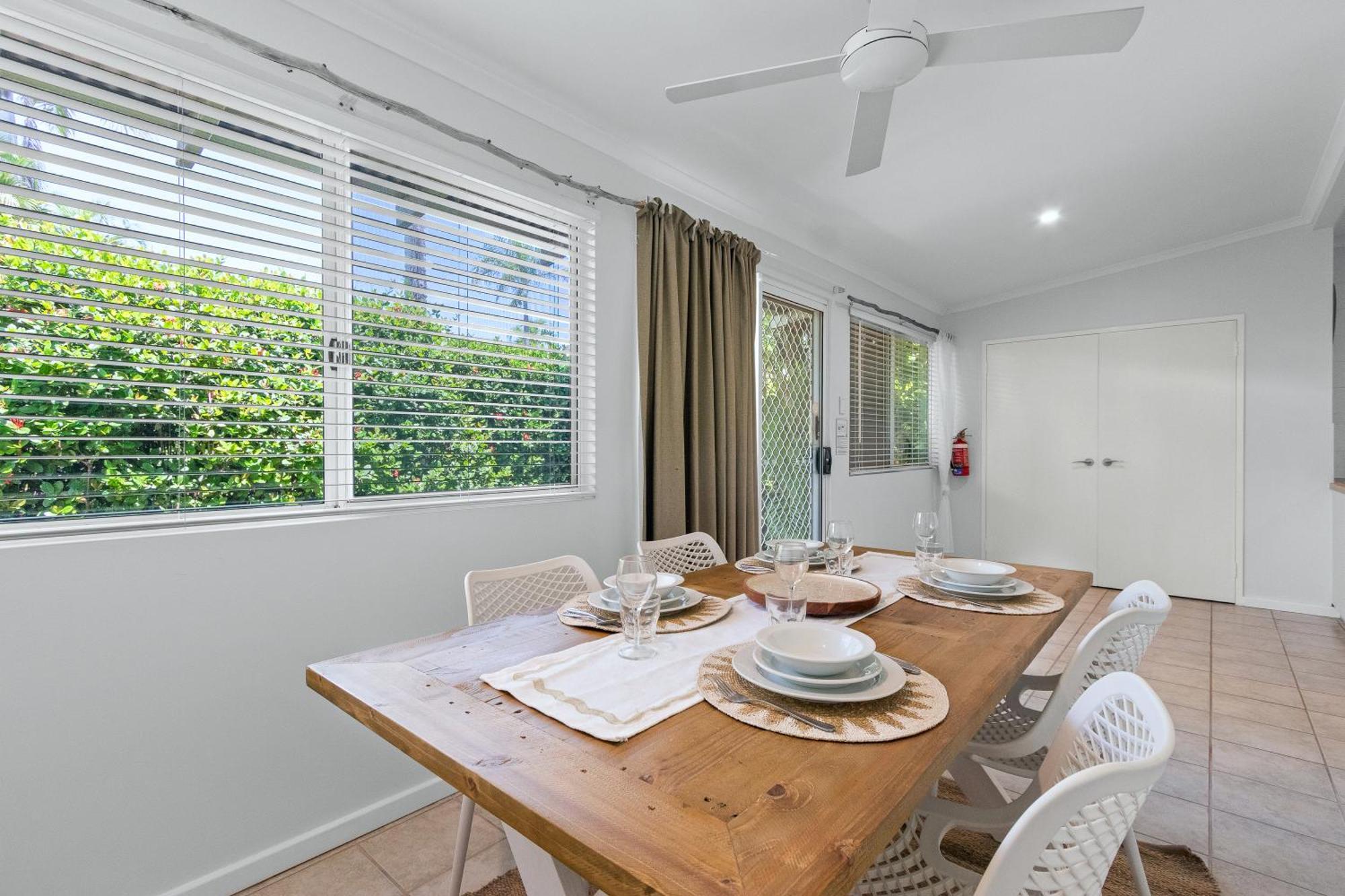 Cable Beachside Villas Μπρουμ Εξωτερικό φωτογραφία